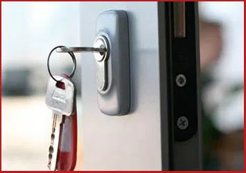  Clarendon Hills Locksmith Service Clarendon Hills, IL 630-518-9473