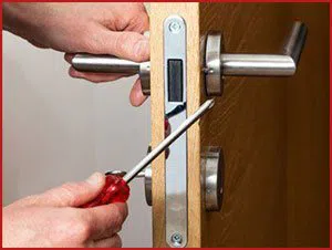  Clarendon Hills Locksmith Service Clarendon Hills, IL 630-518-9473